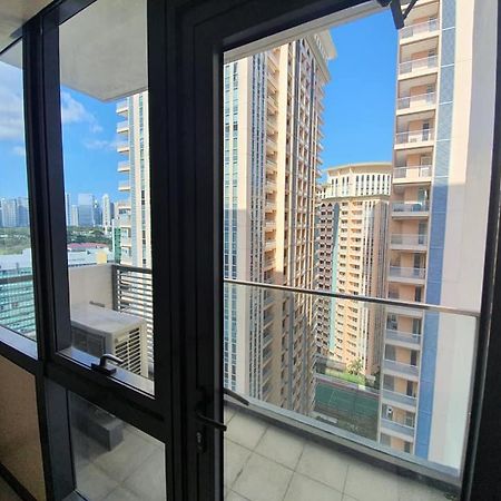 Beautiful High End Condo In City Center, Manila Exterior photo